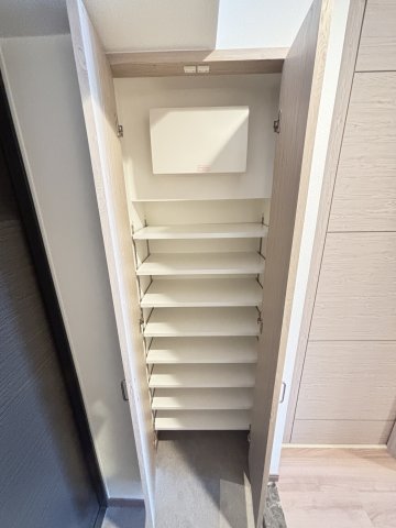 ＬＡＳＡ大崎Ⅴ0206号室 収納