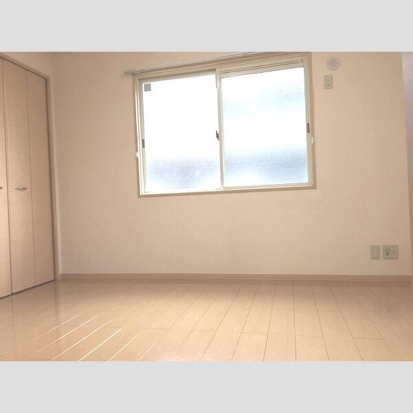 ガルデニア・T202号室 洋室6帖