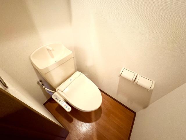 ヴィラ・ドレッセ トイレ