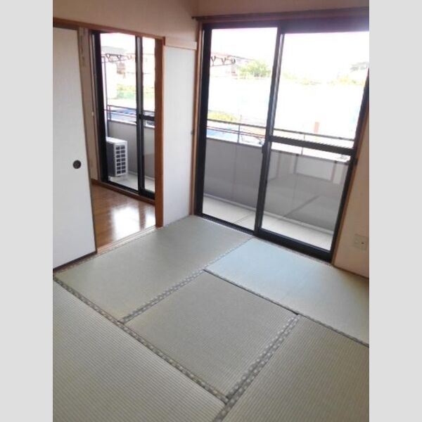 ボヌール・エム102号室 和室