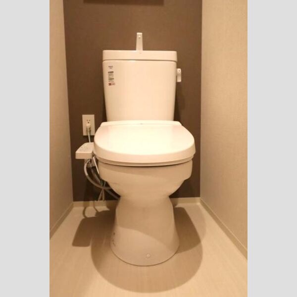 サンジョイアゼロ108号室 温水洗浄暖房便座