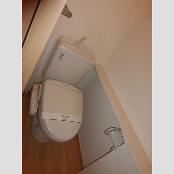 モンソレーユ　C 温水洗浄暖房便座