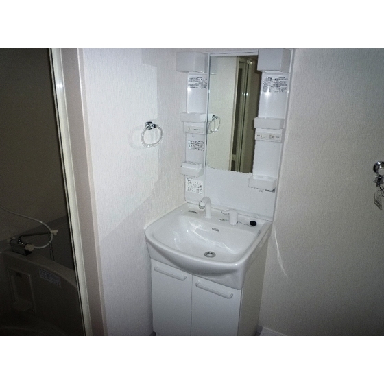 プレイズ　レイ 内観