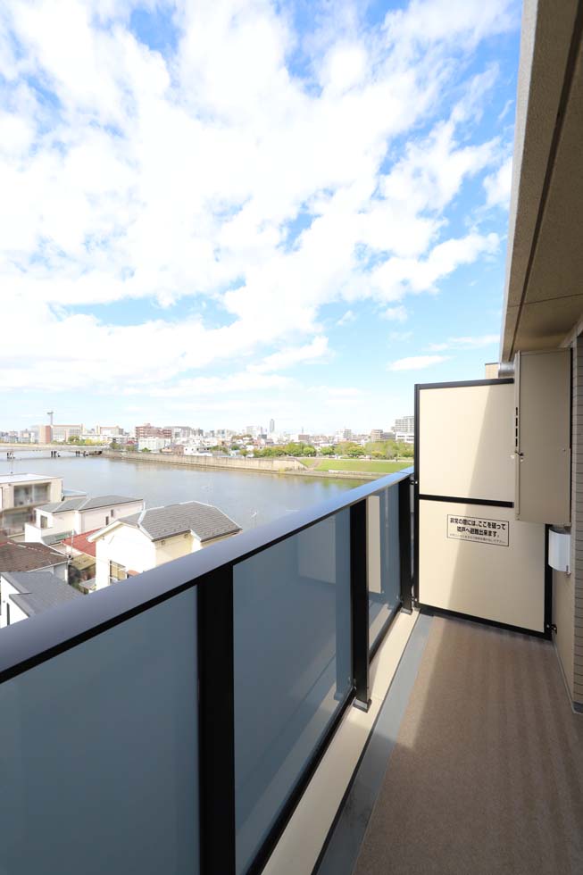 PREMIUM CUBE　王子神谷6階 内観