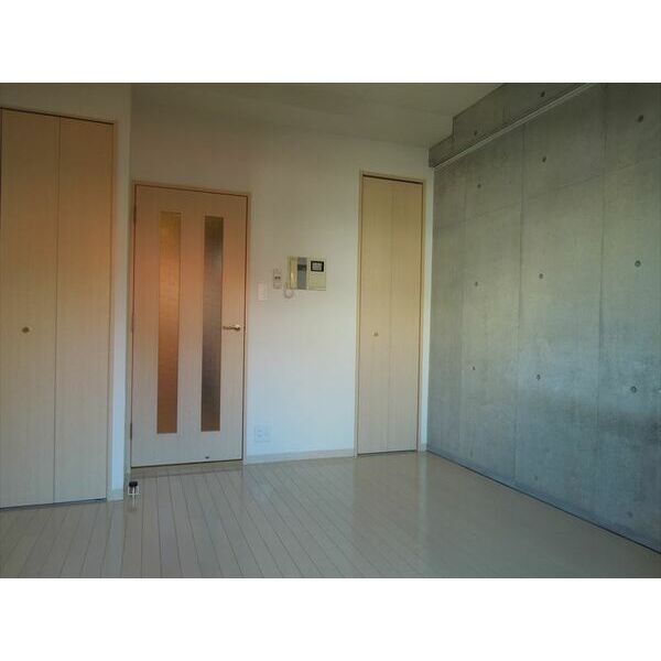 ＲＥＶ・ＣＬＯＳＥ402号室 寝室