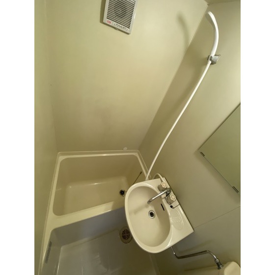 カスティル渋谷303号室 同建物別部屋の参考画像