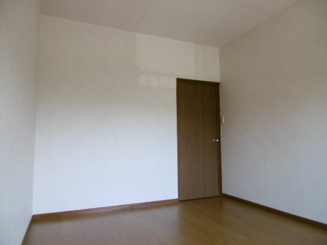 第３シルクロードハイツ0206号室 リビング