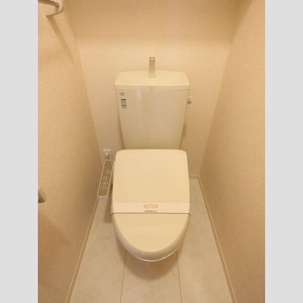 エスポワール　E203号室 温水洗浄暖房便座