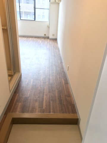 トレンディー辻堂 玄関