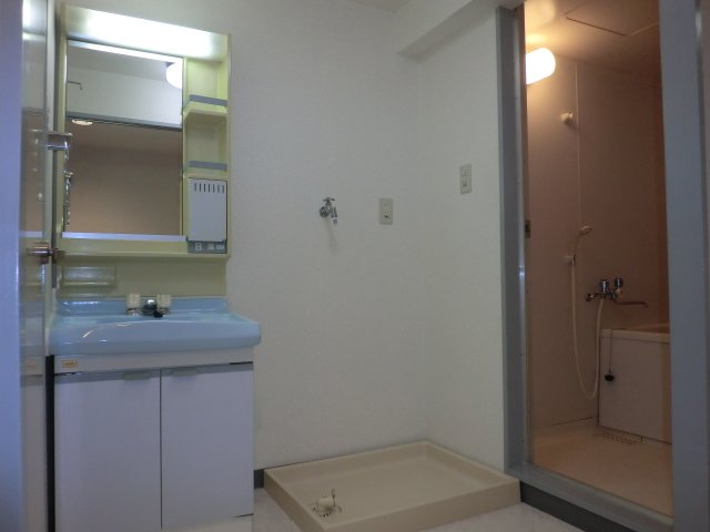 ルミエール妙蓮寺 302号室の写真です