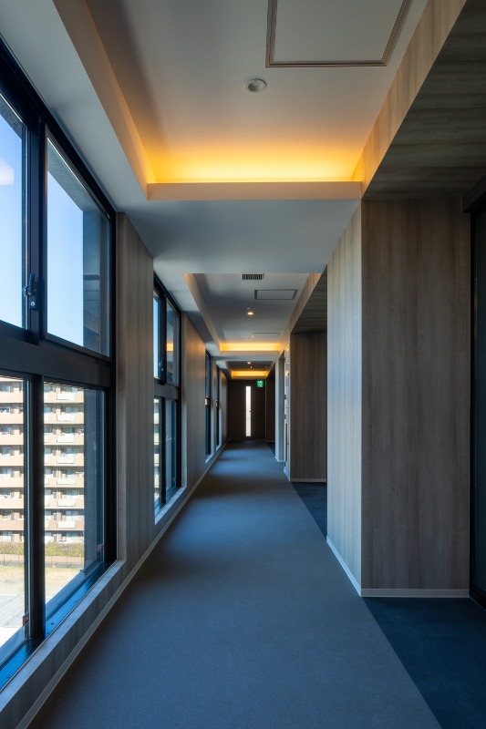 PJツリーネスト3階 高級感のある内廊下