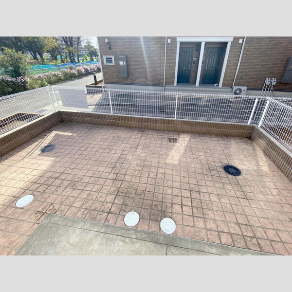 ロイヤルパレス　C・DC101号室 専用庭