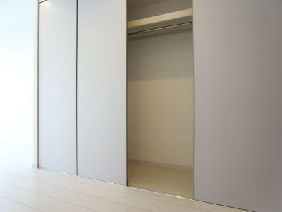 リブリ・ルミエール・世田谷2階 収納