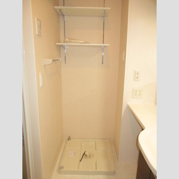 AXIS北松戸106号室 室内洗濯機置場