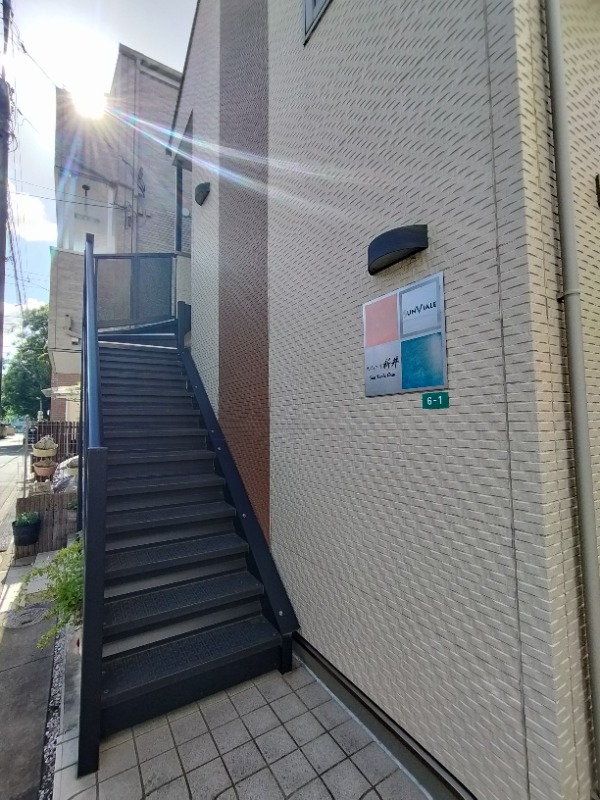 サンヴィアーレ新井 エントランス