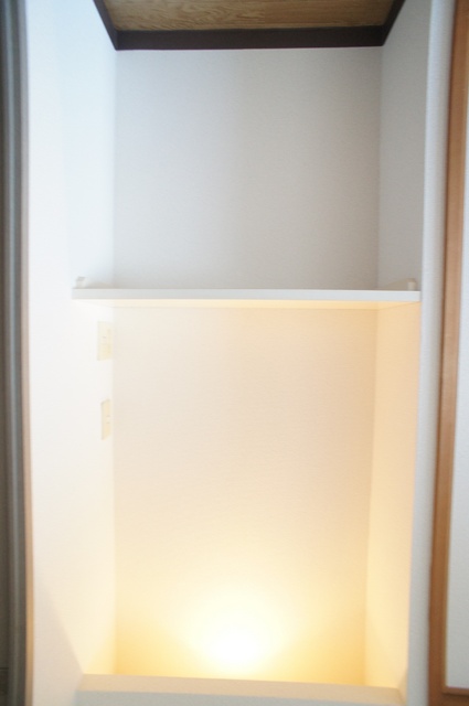 リヴェレント八千代0105号室 収納