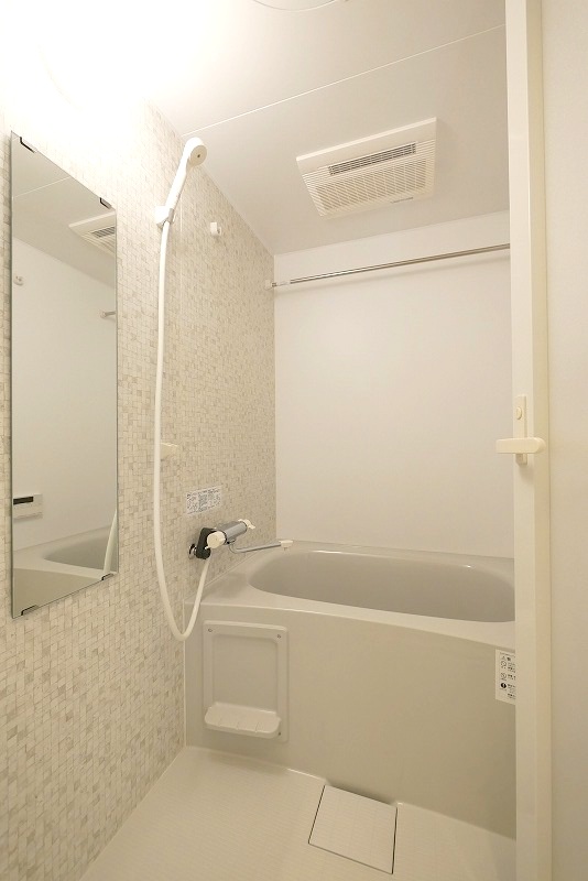 レジデンス横浜天王町5階 内観