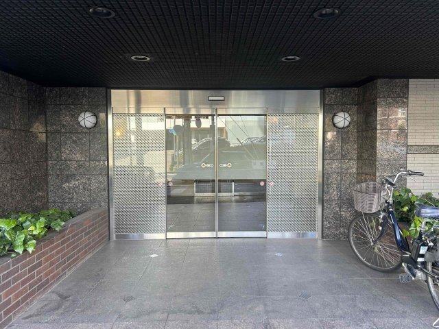 グランド・ガーラ用賀3階 エントランス