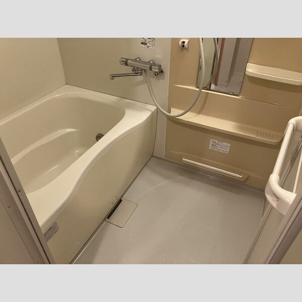 ラ・シャペルリー湘南平塚 浴室