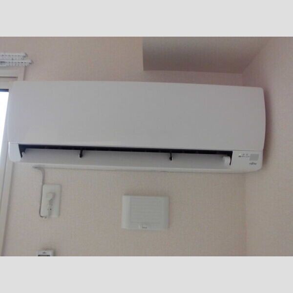 サザンハート吉岡　A棟203号室 エアコン