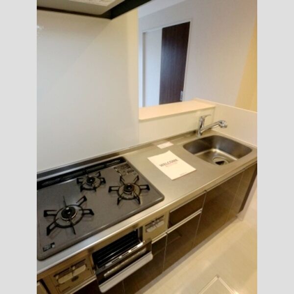 アステールピュールK101号室 ガスコンロ3口グリル付