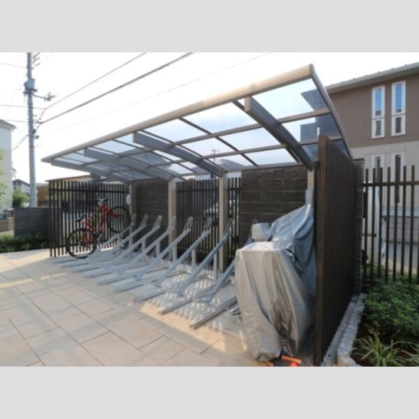 イデアーレ 駐輪場