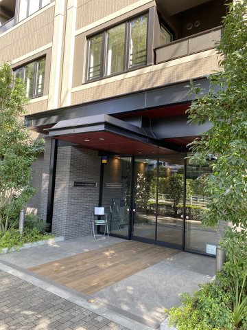 びゅうリエットグラン新宿戸山621号室 エントランス