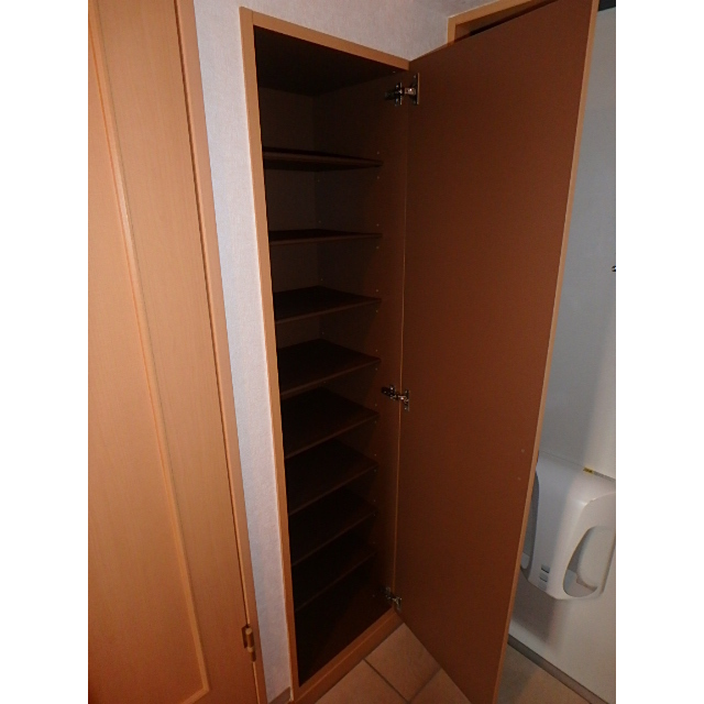 ラベーラ402号室 内観