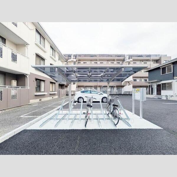 セルシアーナ 周辺