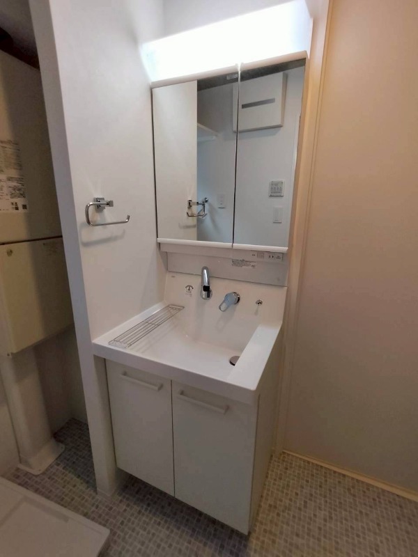 Fons Lucis Izumi2階 洗面