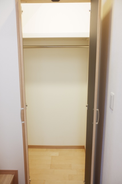 メゾン・ド・コフレ自由が丘Ⅰ0307号室 収納