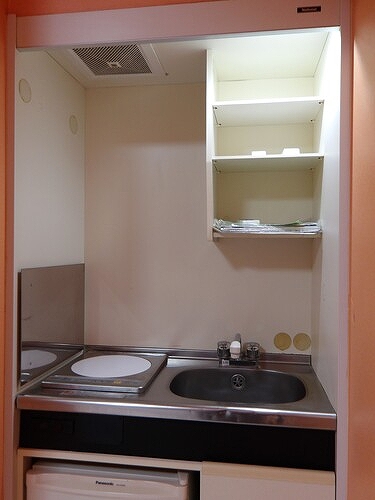 ライオンズマンション川口第１０ キッチン周り　２０２５年４月撮影