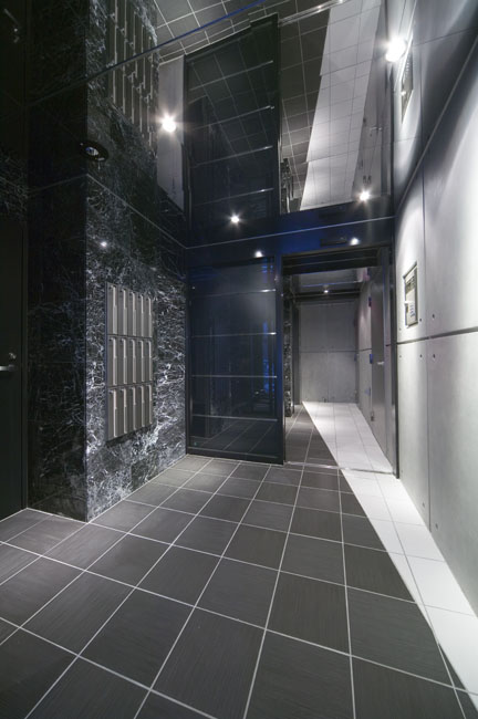 ブランノワール早稲田301号室 エントランス