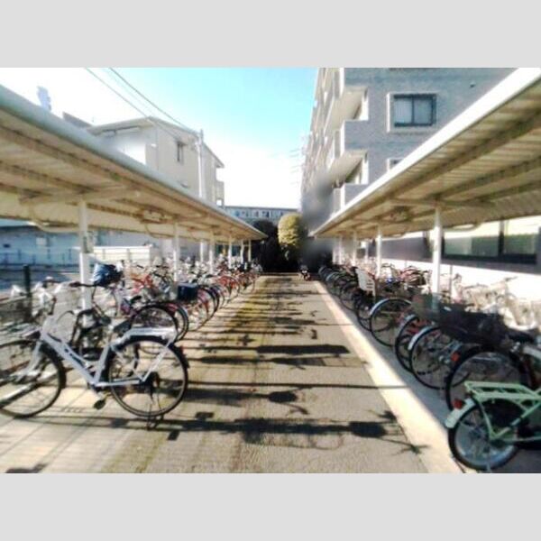 K’Sシャンブル 駐輪場