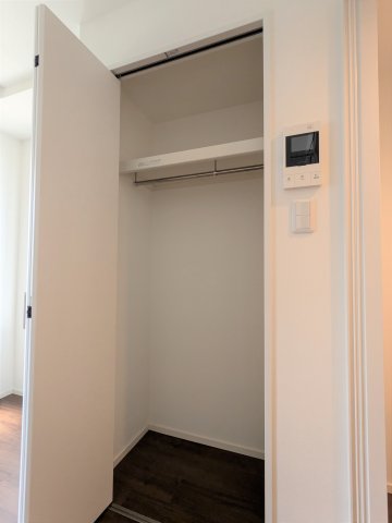 エルファーロ代々木0101号室 収納