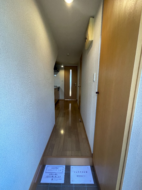 サンヴィアーレ・USU 玄関