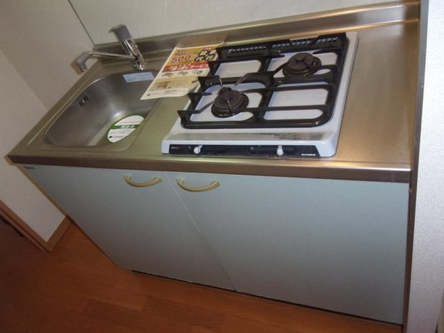 エクセリア新宿第３ システムキッチン（2口ガスコンロ）