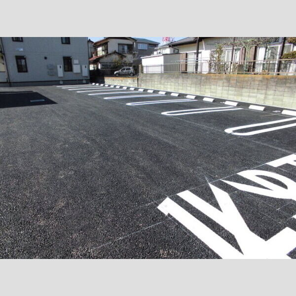 リジェール吹上203号室 駐車場