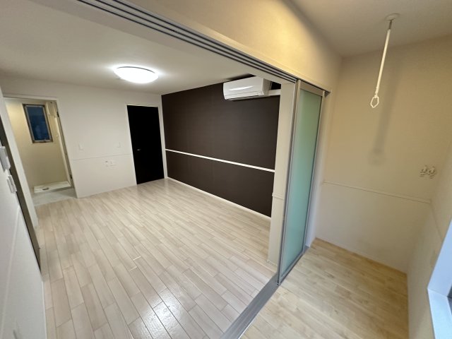 シャーロットハウス1階 インナーバルコニーです