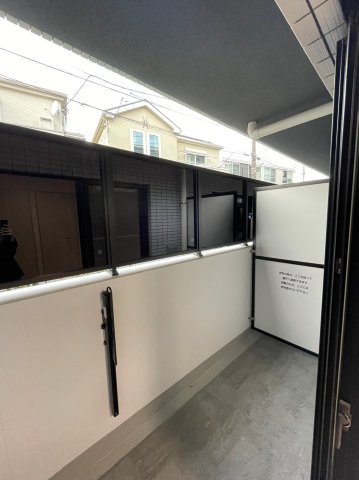 DIPS明大前 バルコニー