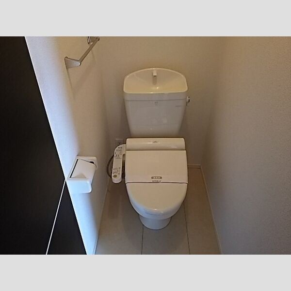 フェリーチェ　ヴィータ　C 温水洗浄暖房便座