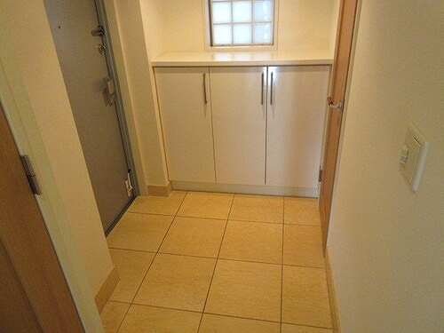 エム・ブランド相模大野13階 玄関　内装前　※2023年09月の写真