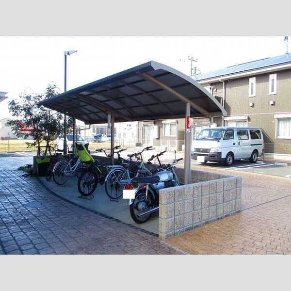 TIARA　Ⅰ 駐輪場