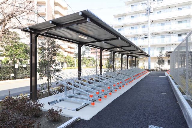 T-stage Keisei Higashinakayama 外観