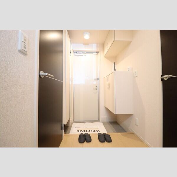 リシェス　Ⅰ103号室 玄関