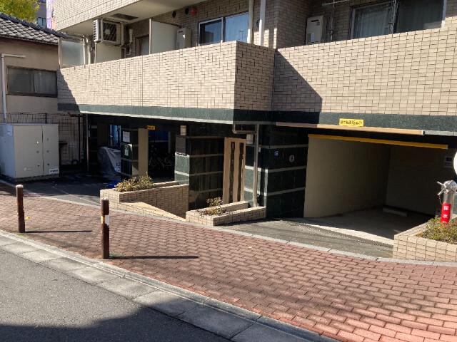 LINX NARIMASU エントランス