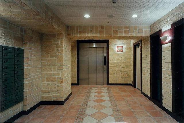 ガラ・シティ芝公園4階 オートロック付きで安心のセキュリティ