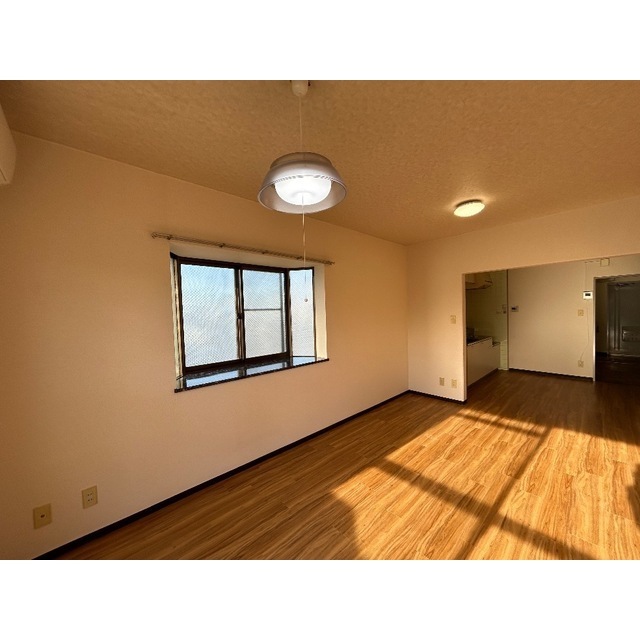 信栄マンション リビング