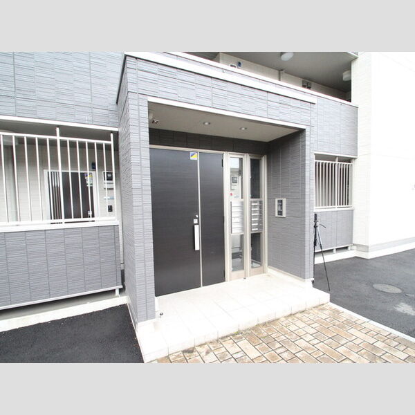 ティルタ　アユ エントランス