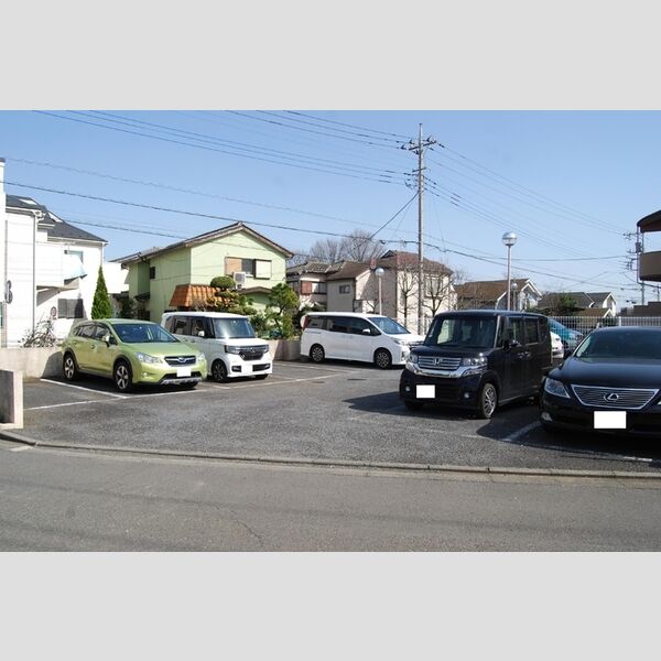 サニーハイツ村野 駐車場